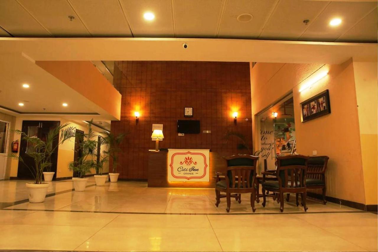 Hotel Citi Inn Grande Zirakpur Εξωτερικό φωτογραφία