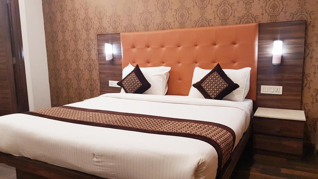 Hotel Citi Inn Grande Zirakpur Εξωτερικό φωτογραφία