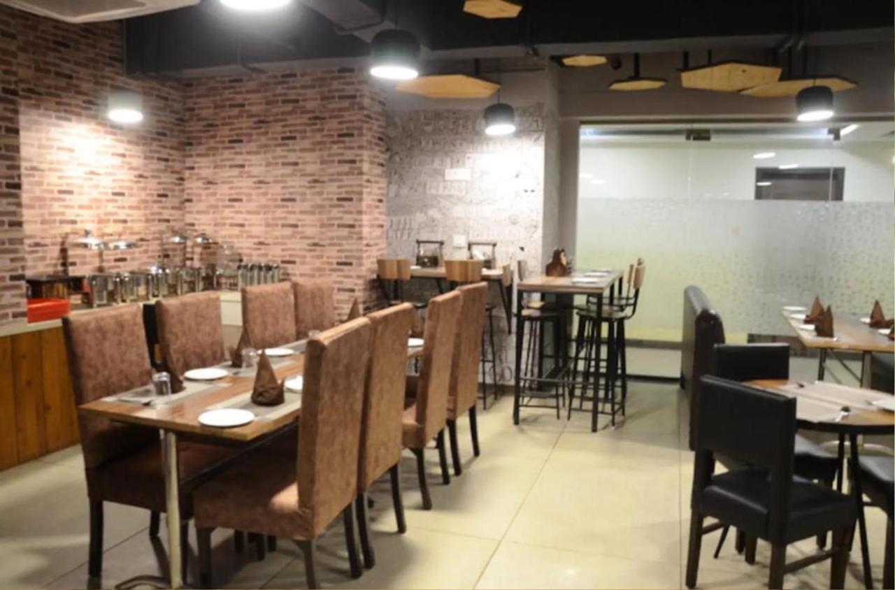 Hotel Citi Inn Grande Zirakpur Εξωτερικό φωτογραφία
